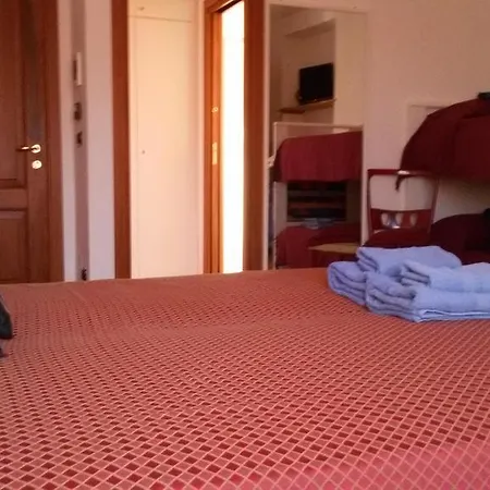 Il Grappolo In Langa Monastero Bormida