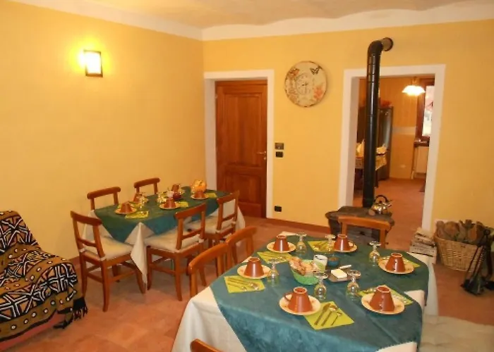 Il Grappolo In Langa * Monastero Bormida